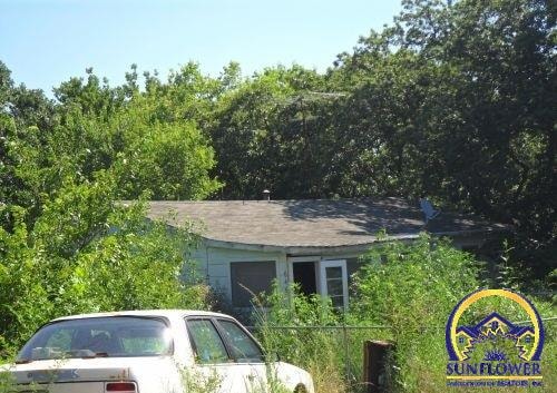 646 SW Patton Rd, Topeka, KS 66615 - photo 1