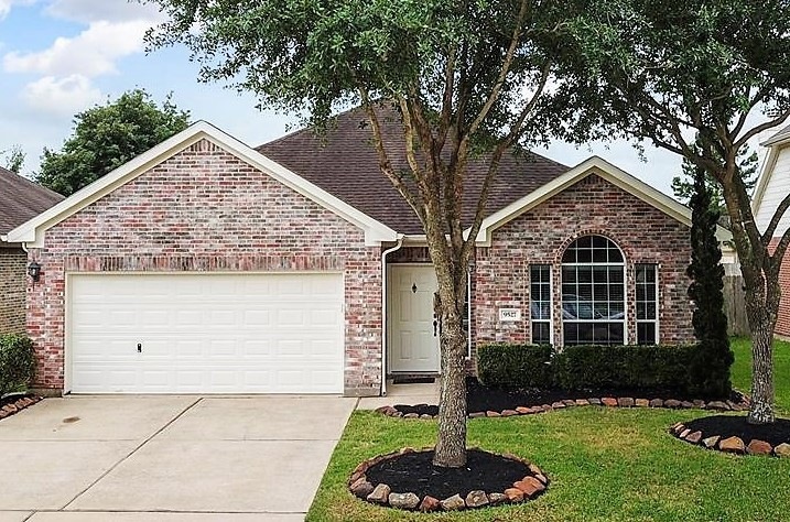 9527 Curry Landing Dr, Houston, TX 77095 - photo 1