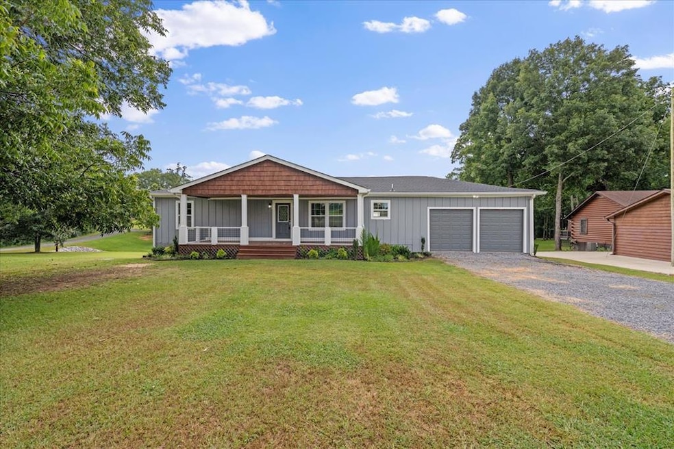 605 County Road 462, Centre, AL 35960 - photo 1