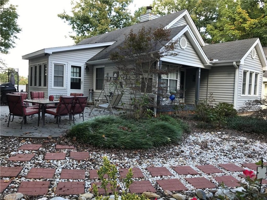 416 Parkside Dr, Asheboro, NC 27203 - photo 1