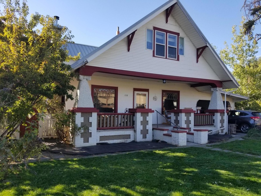 Front Photo 139 SW 9th