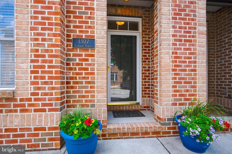 1307 Lowman St, Baltimore, MD 21230 - photo 1
