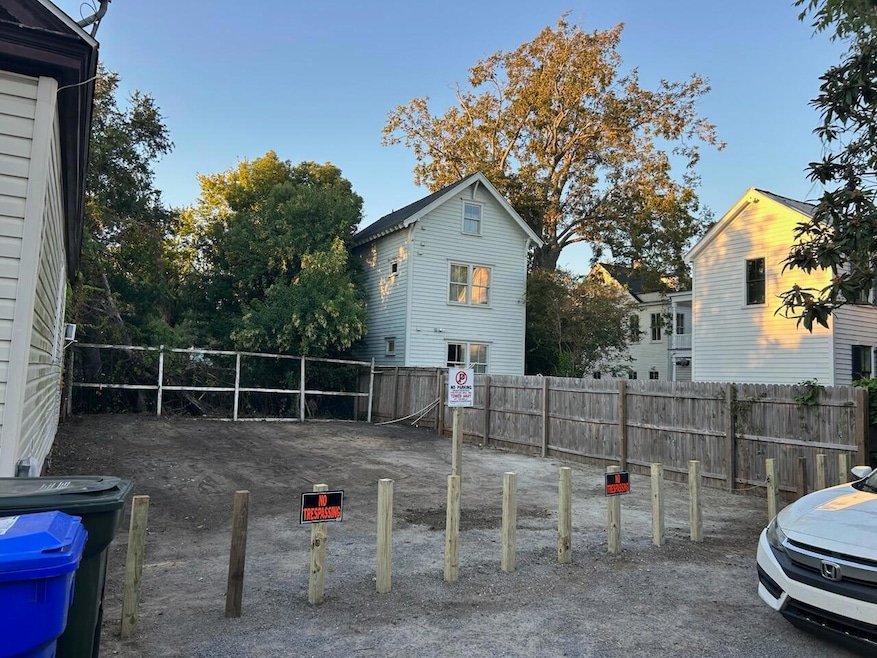 2 Kennedy Ct, Charleston, SC 29403 - photo 1