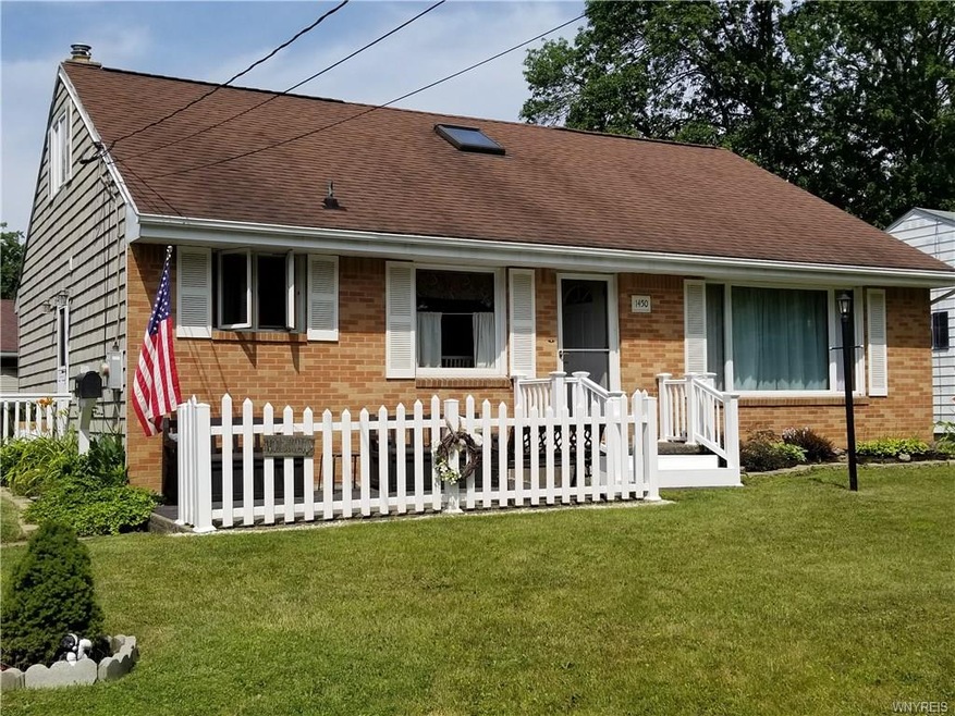 1450 Birch Dr, North Tonawanda, NY 14120 - photo 1