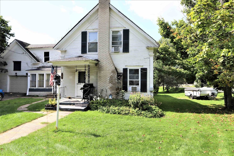 358 Main St, Derby Line, VT 05830 - photo 1