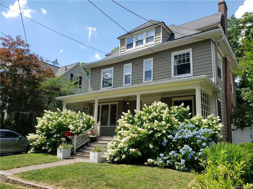 7 Hobart St, Bronxville, NY 10708 - photo 1