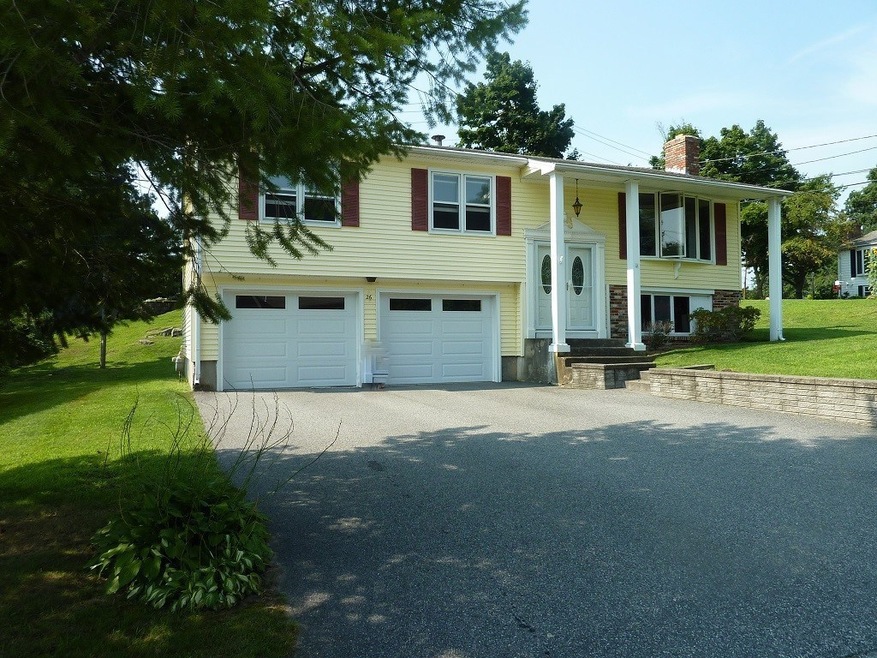 26 Deerfield Dr, Greenville, RI 02828 - photo 1