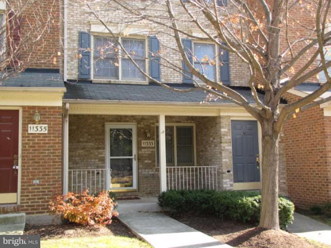 11333 Morning Gate Dr, Rockville, MD 20852 - photo 1