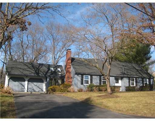 15 Esek Hopkins Ln, Cumberland, RI 02864 - photo 1