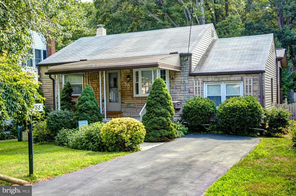 38 Pelczar Ave, Essex, MD 21221 - photo 1