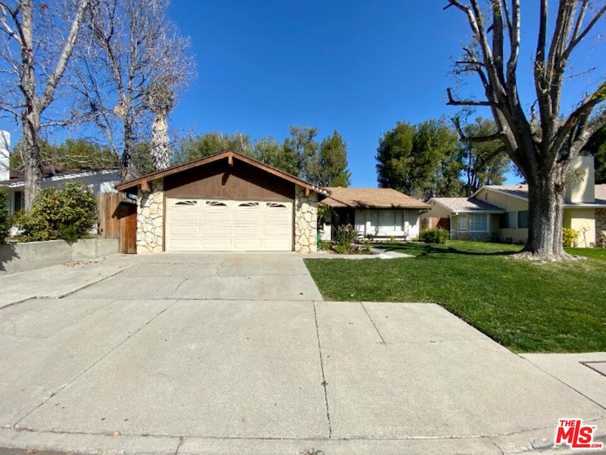 Sold $895,000