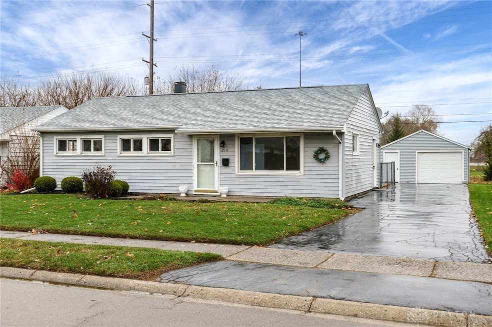 214 Marview Ave, Vandalia, OH 45377 - photo 1