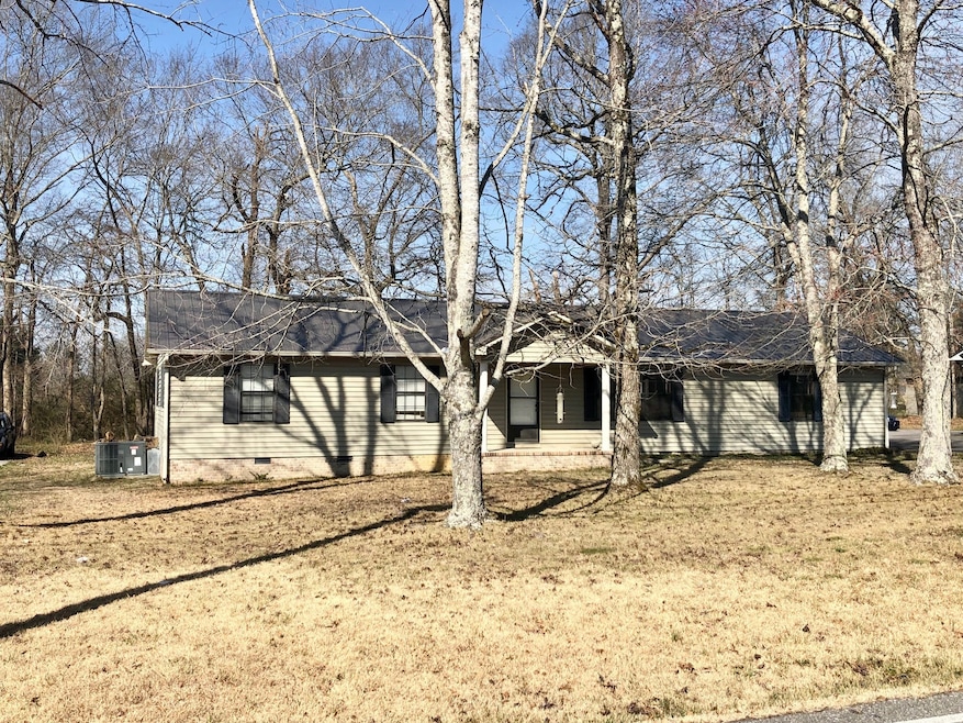 82 Tanglewood Dr, Manchester, TN 37355 - photo 1