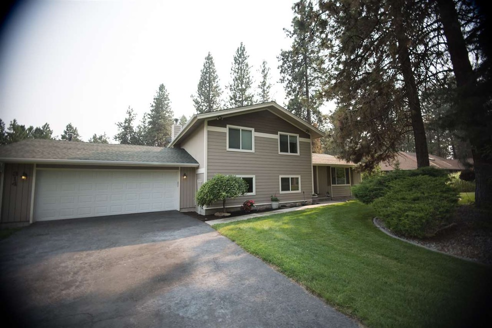 314 E Silver Pines Ct, Colbert, WA 99005 - photo 1