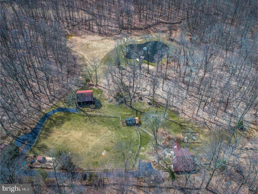 1140 Camp Skymount Rd, Green Lane, PA 18054 - photo 1
