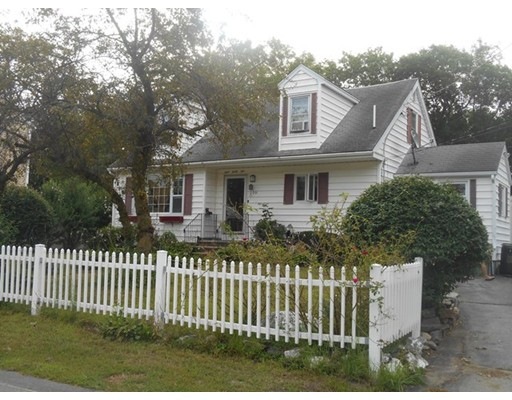 331 Aiken Ave, Lowell, MA 01850 - photo 1