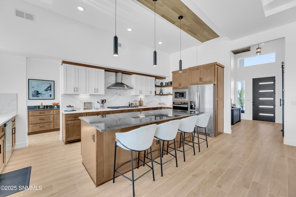 For Sale $712,000