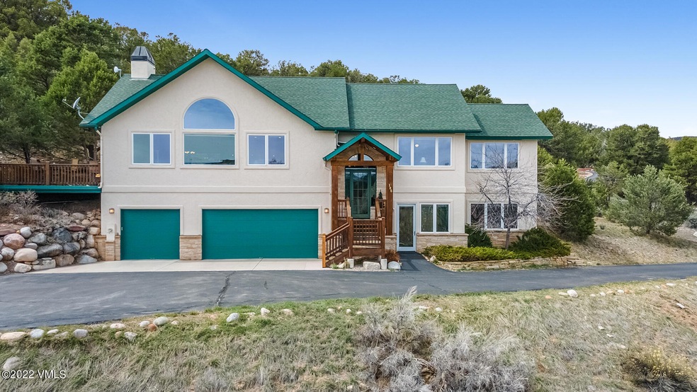186 Deer Trail Ct MLS-36