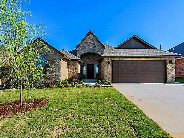 Exterior Front. can you say GORGEOUS!!