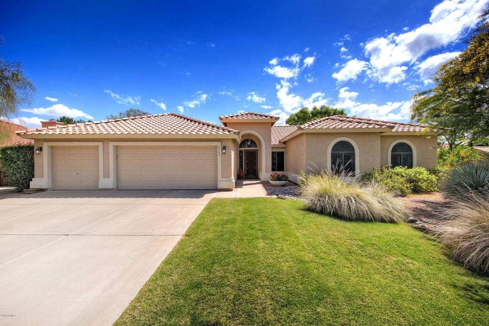 2705 N 25th St, Mesa, AZ 85213 - photo 1