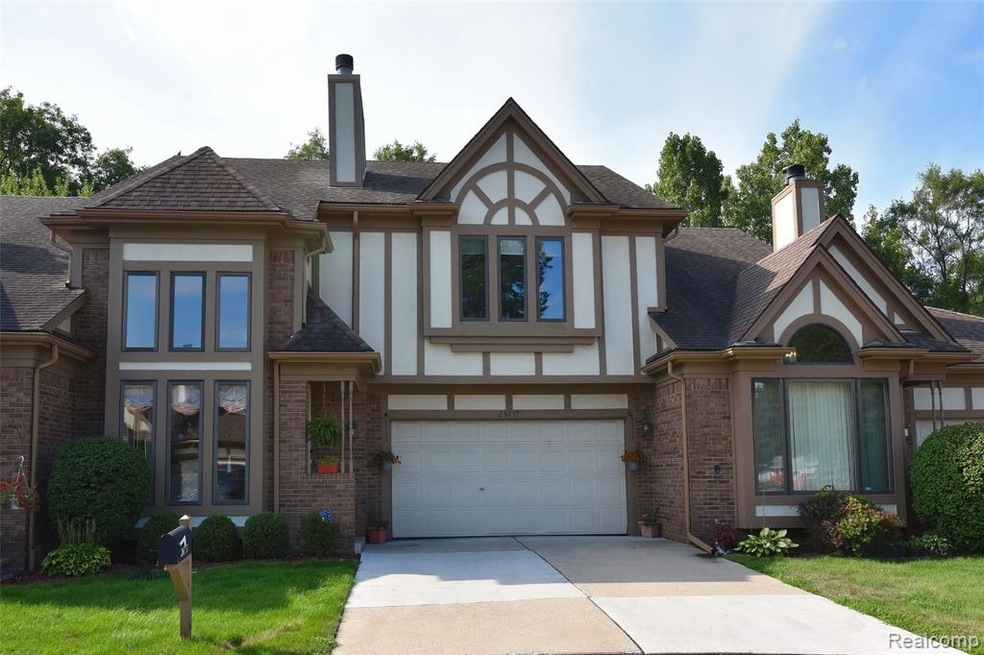 FRONT EXTERIOR