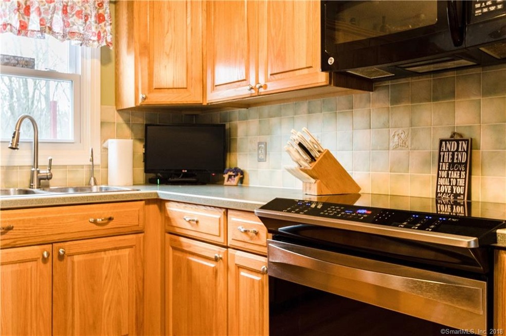 76 Wheaton Rd, East Haven, CT 06512 - photo 1