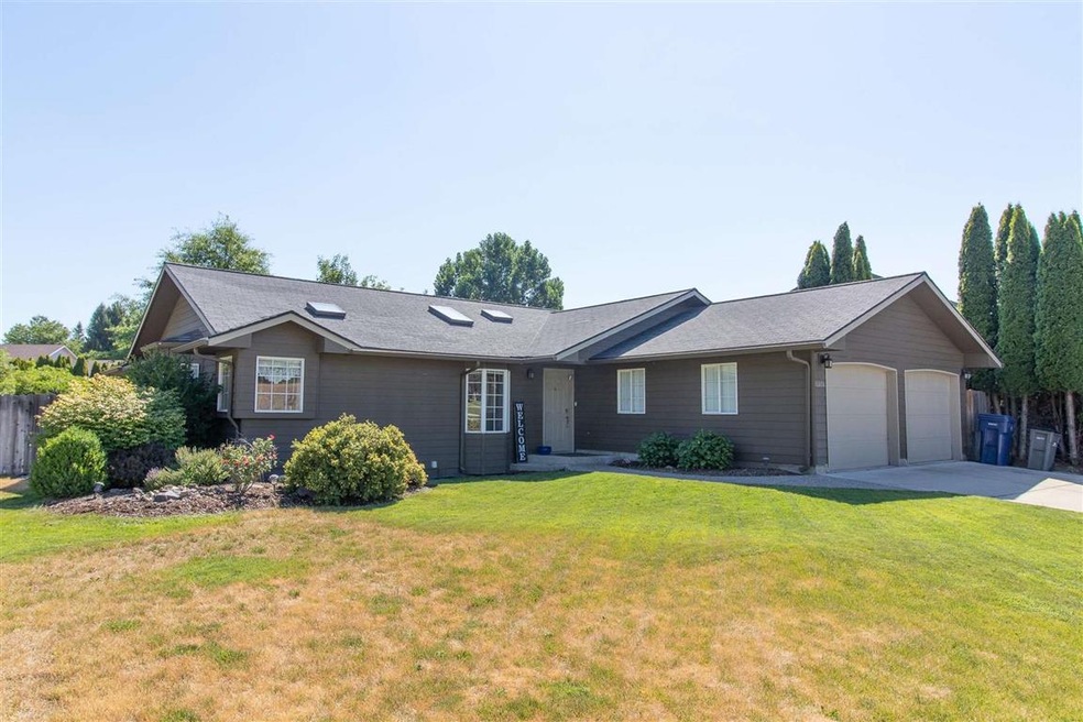 16808 N Mayfair Dr, Colbert, WA 99005 - photo 1