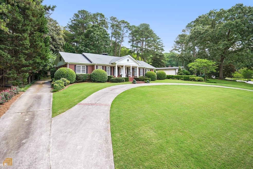 2256 Sagamore Hills Dr, Decatur, GA 30033 - photo 1