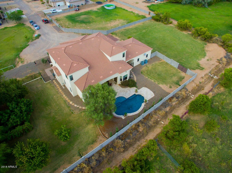 Enclosed lot with cinder block