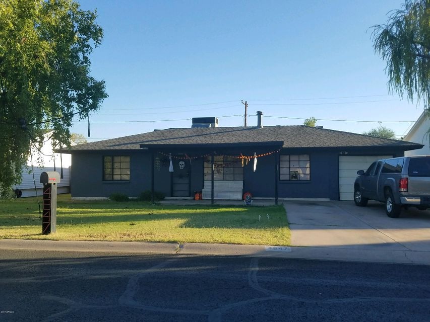 4847 E Amelia