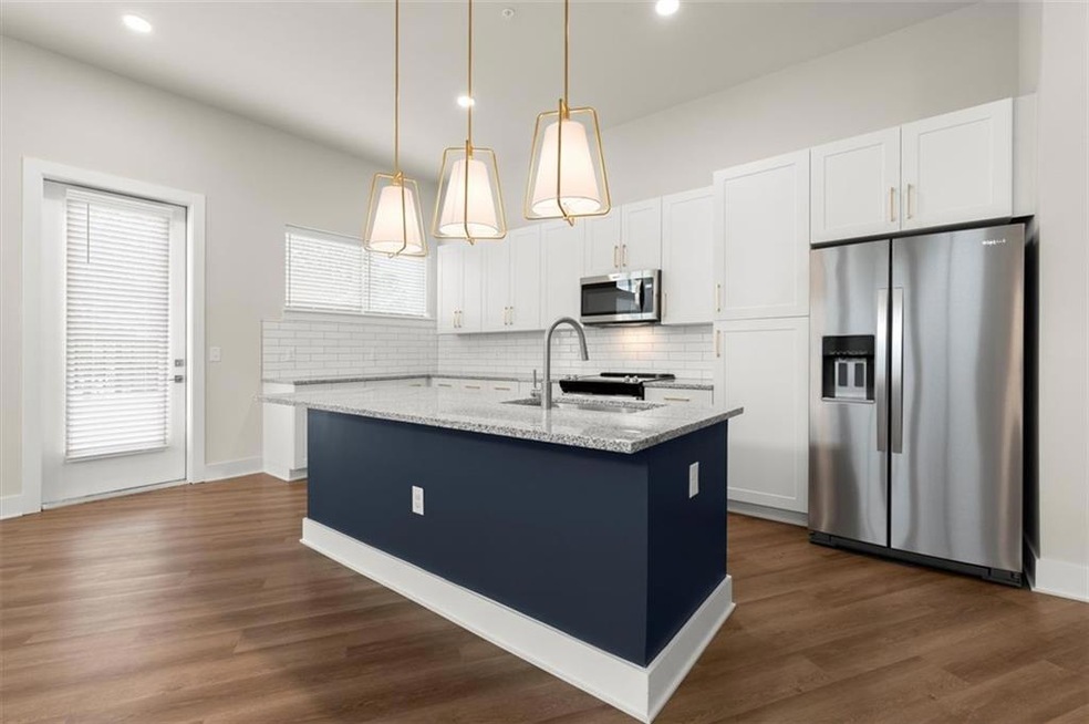 2648 Sandy Plains Rd unit 416, Marietta, GA 30066 - photo 1