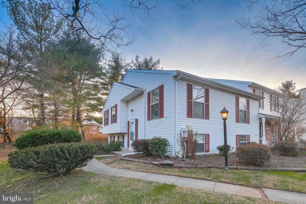 7201 Sleep Soft Cir, Columbia, MD 21045 - photo 1