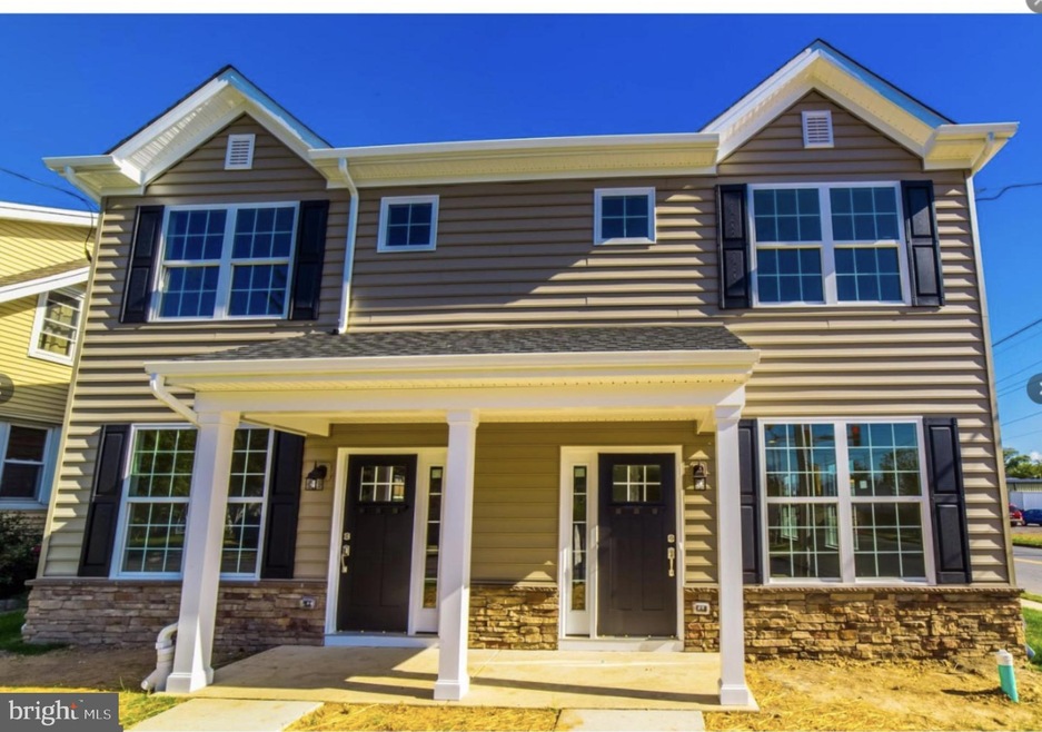 201 W 7th St, Lansdale, PA 19446 - photo 1