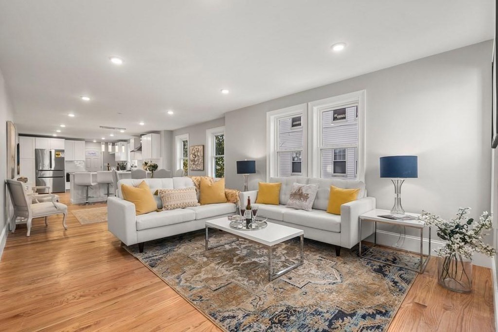 11 Alfred Rd unit 1, Arlington, MA 02474 - photo 1