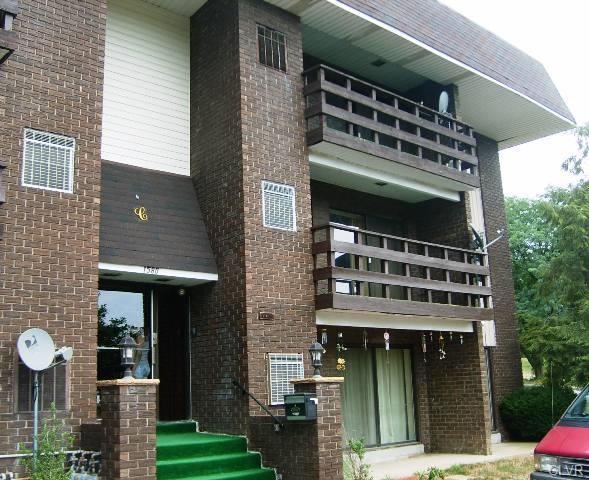 1590 Alta Dr unit 19, Whitehall, PA 18052 - photo 1