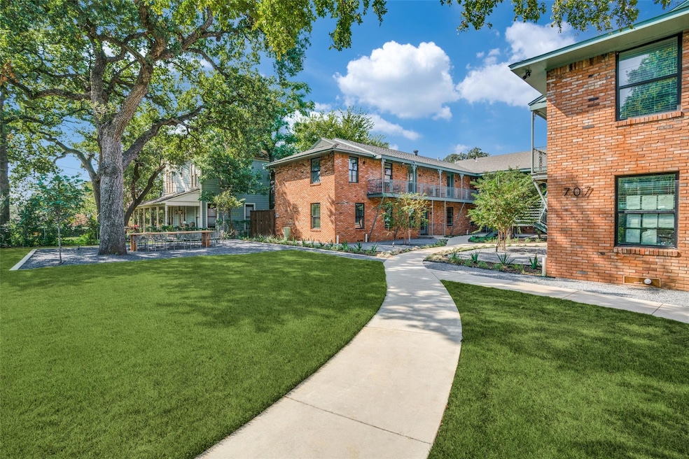 Surrounding community with a lawn
