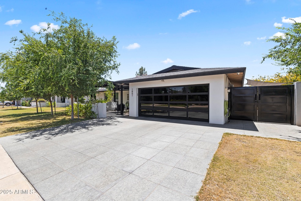 1861 W Navarro Ave, Mesa, AZ 85202 - photo 1