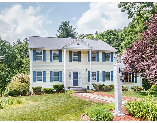 17 Colonial Dr, Billerica, MA 01821 - photo 1