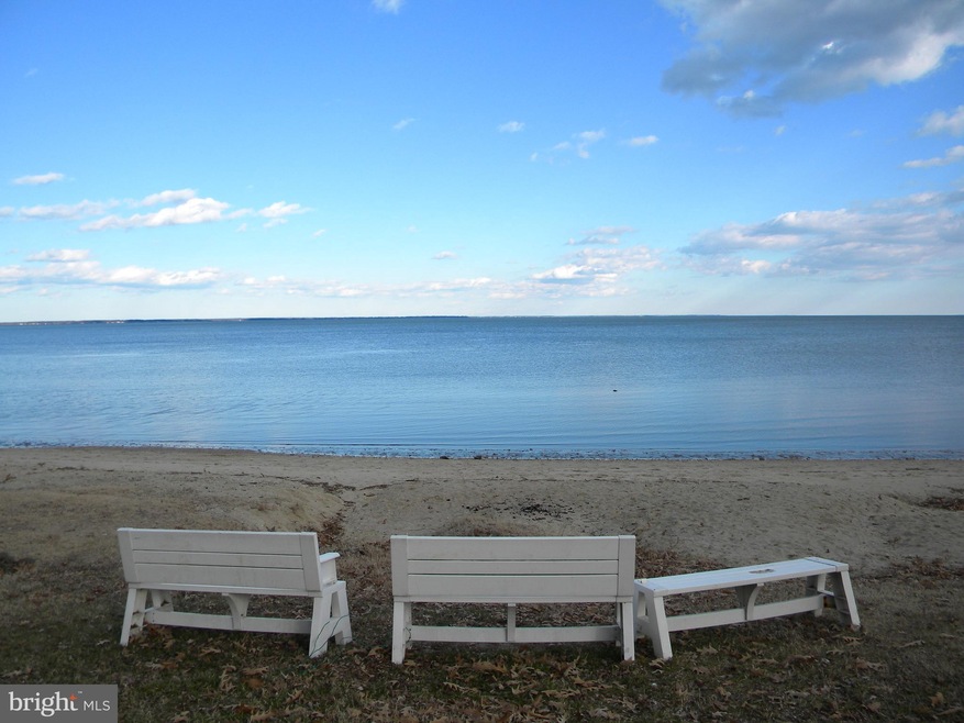 234 Fort King Dr, Colonial Beach, VA 22443 - photo 1