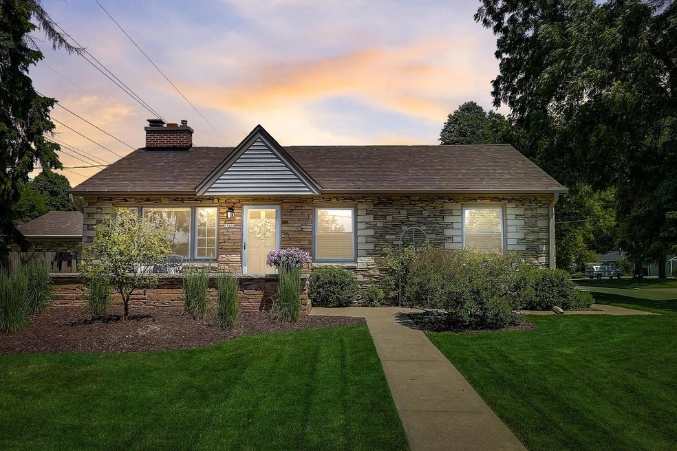 11910 W Watertown Plank Rd, Milwaukee, WI 53226 - photo 1