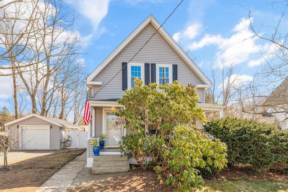 219 E Water St, Rockland, MA 02370 - photo 1