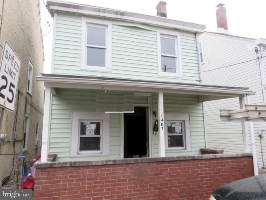 1407 E 12th St, Crum Lynne, PA 19022 - photo 1