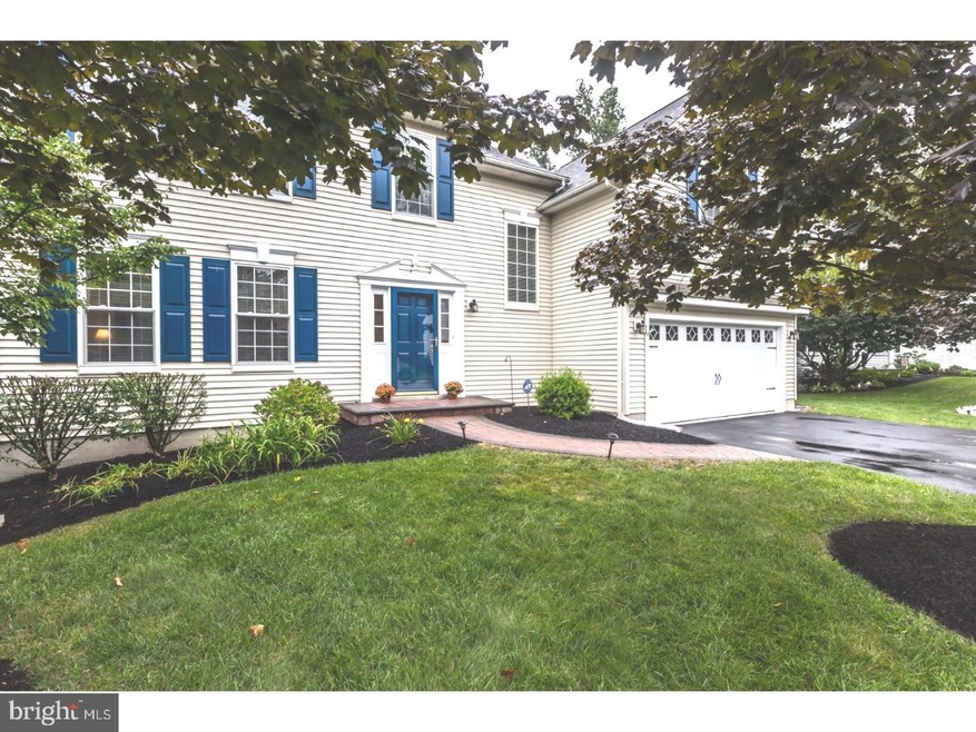 524 Crestwood Ln, Downingtown, PA 19335 - photo 1