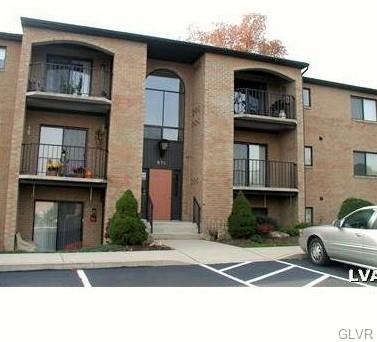978 Cold Spring Rd unit 2, Allentown, PA 18103 - photo 1
