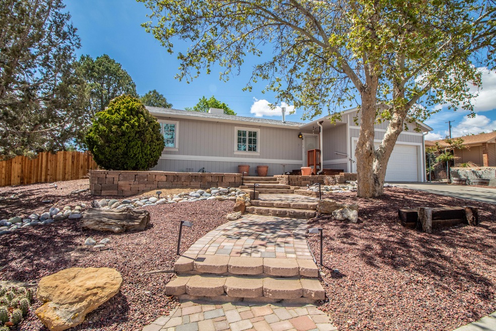 5801 Chaparral Cir, Farmington, NM 87402 - photo 1