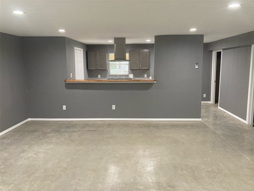 5918 Nelwyn St unit A, Houston, TX 77009 - photo 1