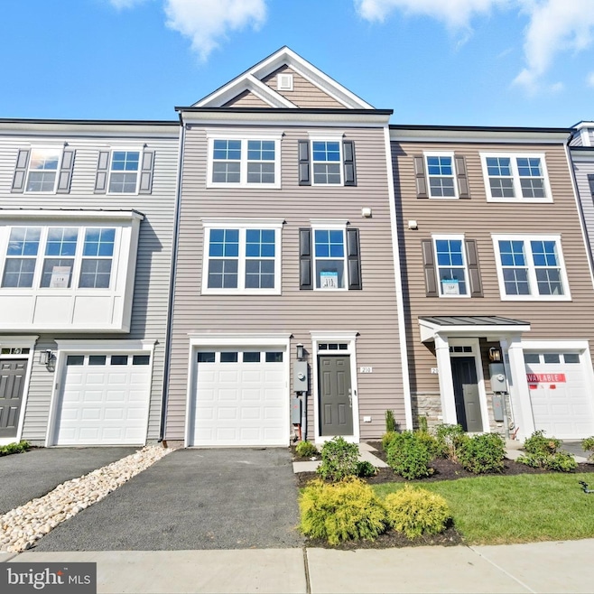 210 Monteith Dr, Winchester, VA 22601 - photo 1