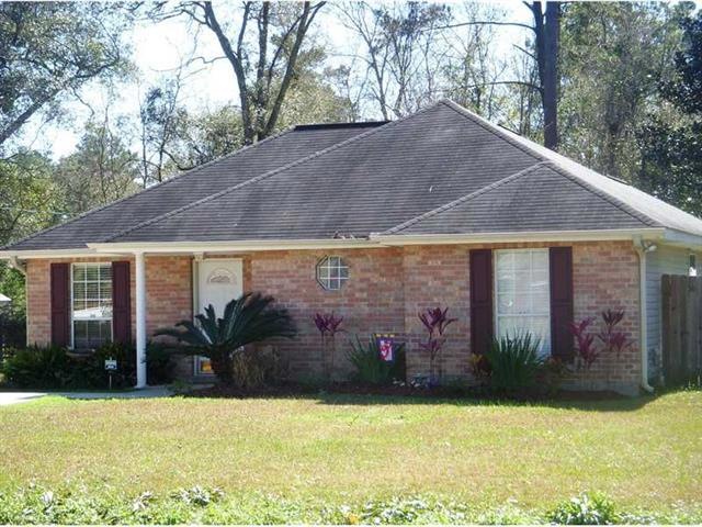 Photo. Brick and siding
