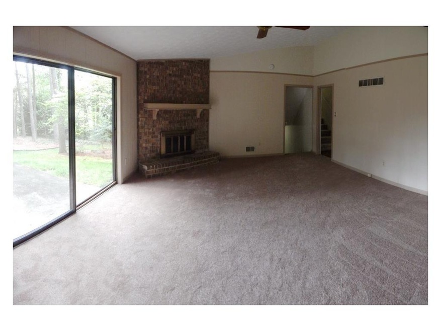 3390 Holliglen Dr, Marietta, GA 30062 - photo 1