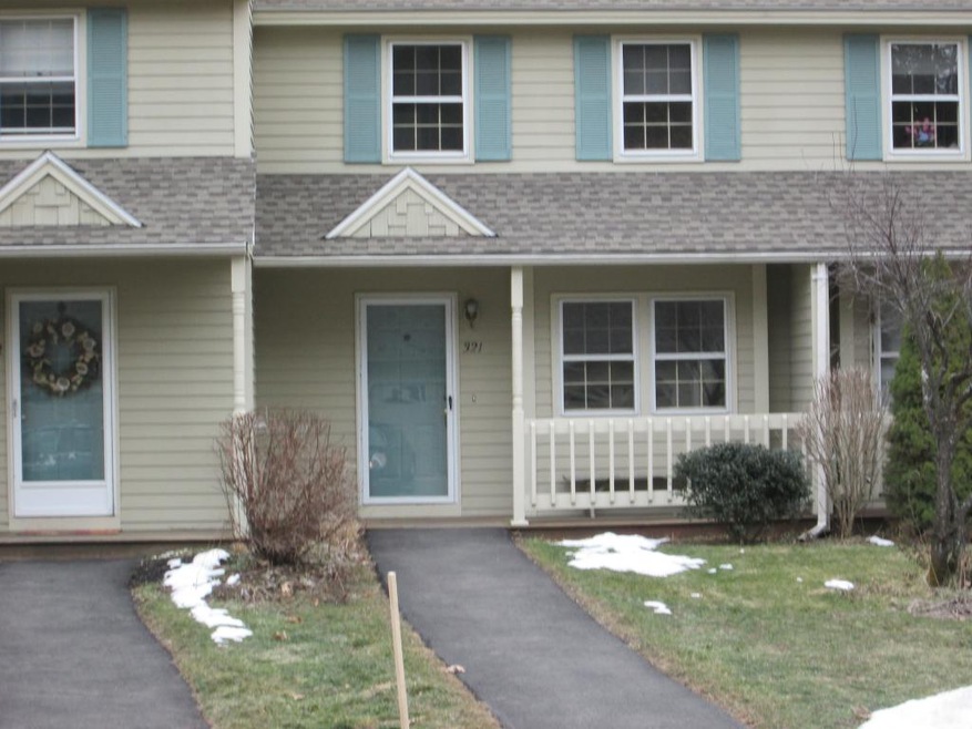 unlisted-address, Londonderry, NH 03053 - photo 1